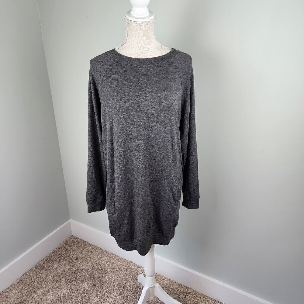 Charlotte Russe Women’s Cali Dream Day Top Blouse Size Medium NWT